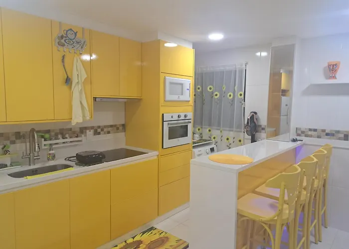 Quarto Confortavel Pertinho Da Praia